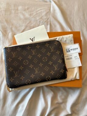 Louis Vuitton Monogram Etui Voyage PM pouch